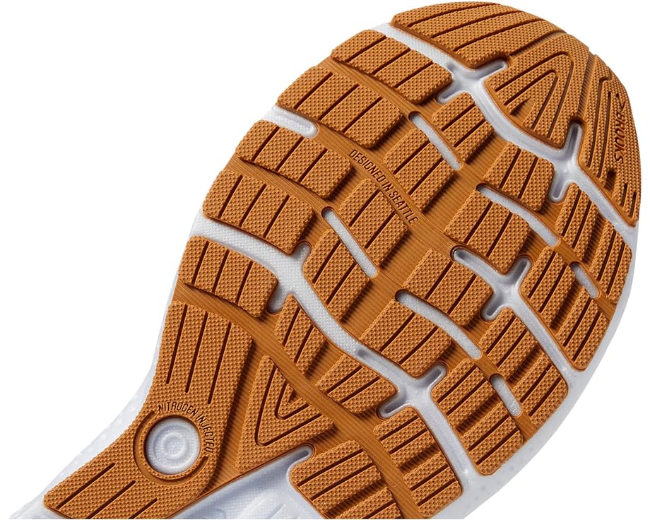 Women's Ghost 16