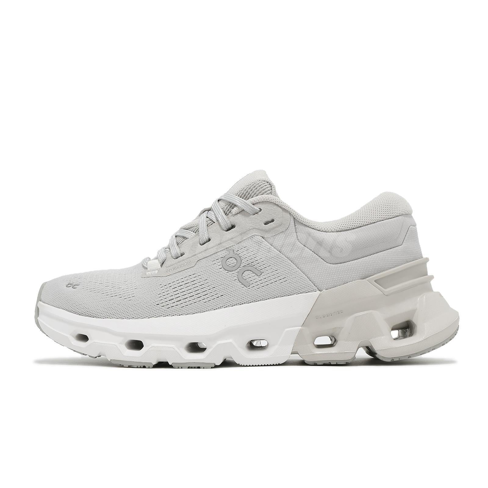 Women's Cloudflyer 5