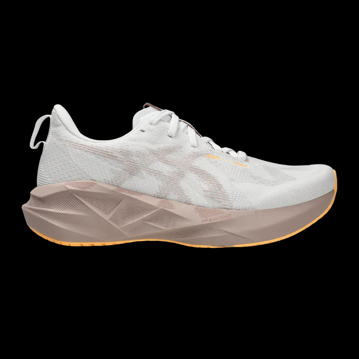 Women's Novablast 5