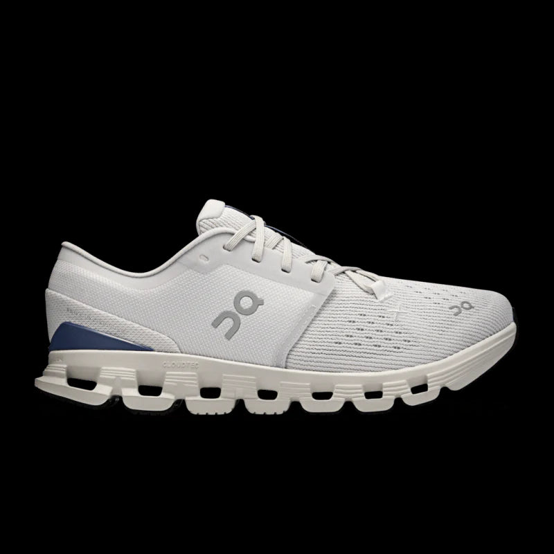 Women's Cloud X 4