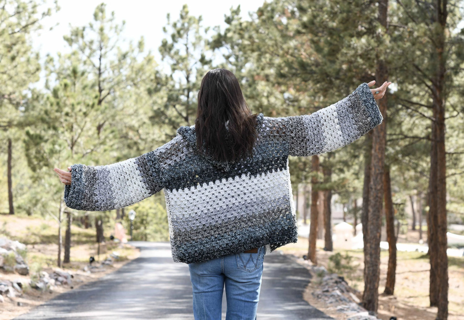 Women's Long Sleeves & Sweaters