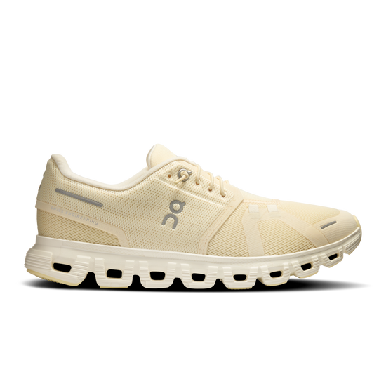 Women's Cloud 6