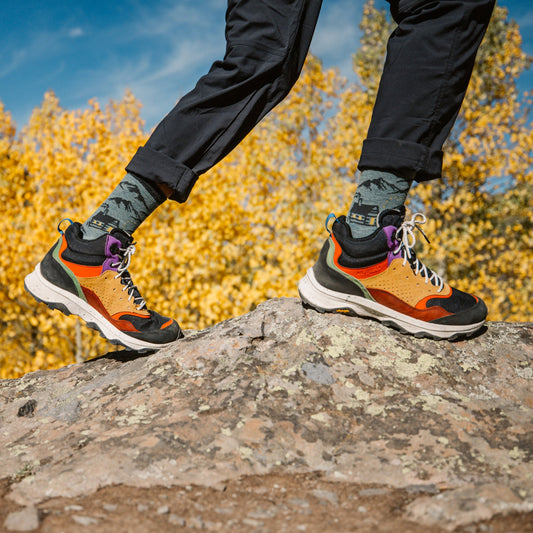 Men's Hike Hike Hut Micro Crew Midweight Hiking Socks