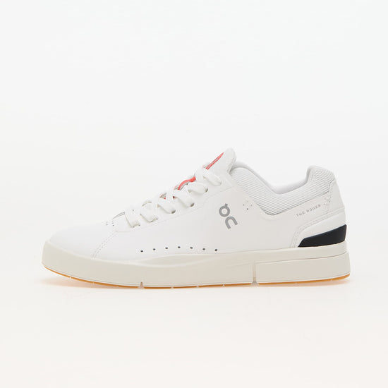 Women's The Roger Advantage
