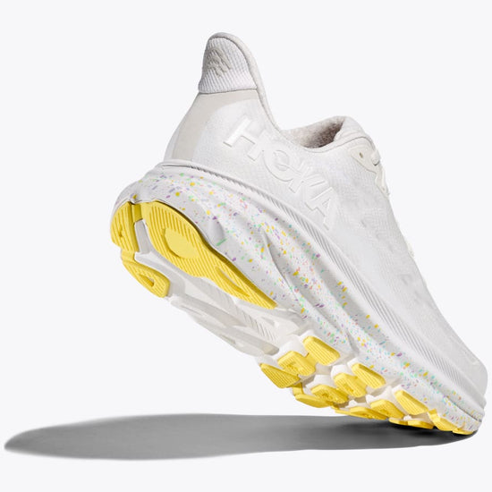 Women's Clifton 9