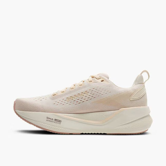 Women's Ghost Max 4
