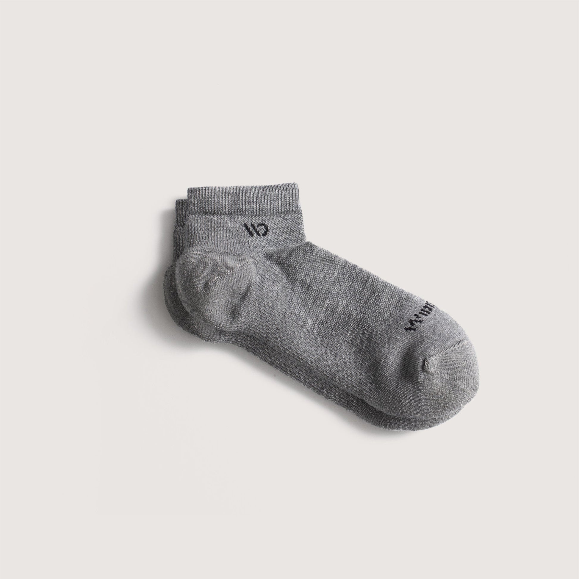 Men's Solid Cushioned No Show Socks
