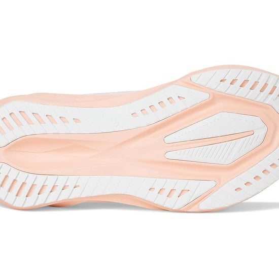 Women's Novablast 5