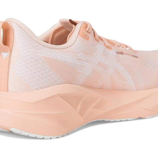 Women's Novablast 5